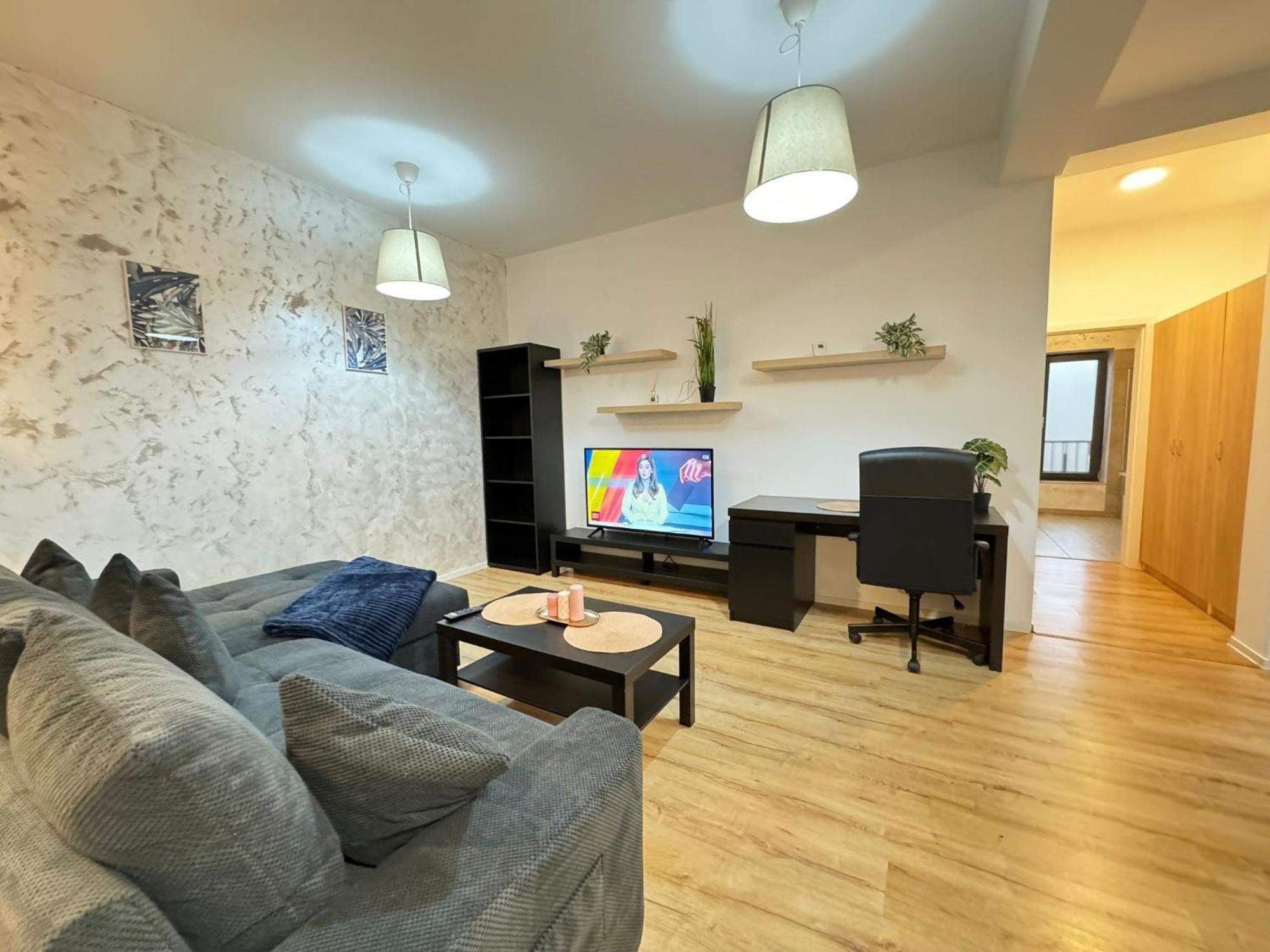 Glam Apartments Lipatti Near Iulius Mall And City Center Тимишоара Экстерьер фото